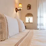Historic In The Heart Of The Apartment