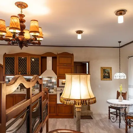 Apartment Historic In The Heart Of The