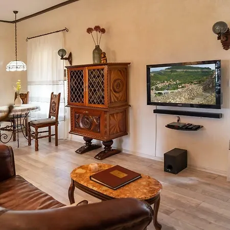 Apartment Historic In The Heart Of The Veliko Tarnovo